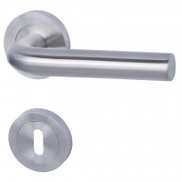 Las Vegas - R - Edelstahl - Türklinke / Rosettengarnitu Las Vegas - R - Edelstahl - Türklinke / Rosettengarnitu