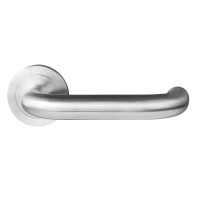 Monza - Edelstahl matt - Türdrücker / Rosettengarnitur - Griffwelt Monza - Edelstahl matt - Türdrücker / Rosettengarnitur - Griffwelt