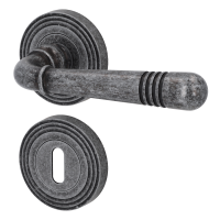 Saline-R Antik grau - Türdrücker / Rosettengarnitur - Südmetall Saline-R Antik grau - Türdrücker / Rosettengarnitur - Südmetall